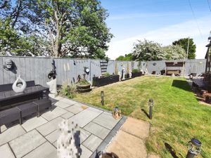 Photo 26- click for photo gallery